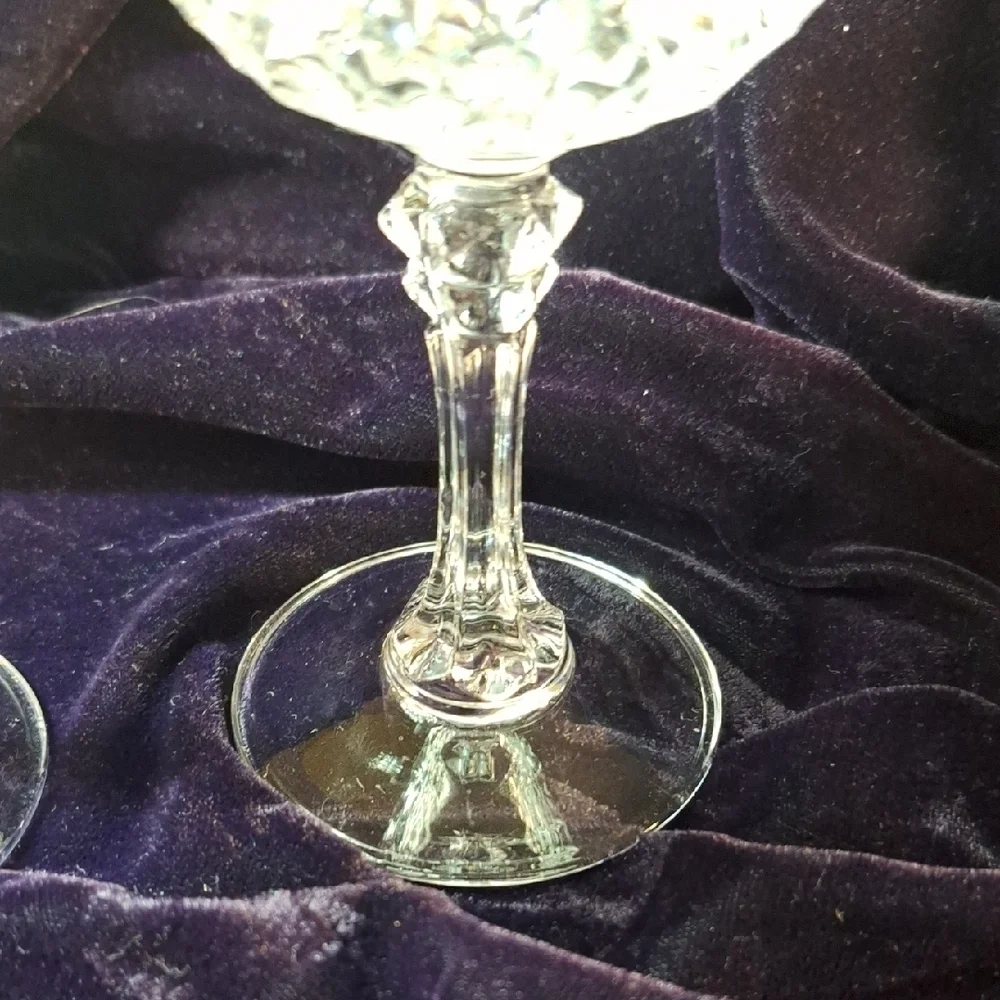 Elegant Crystal Pair Wine Glass Set of 2